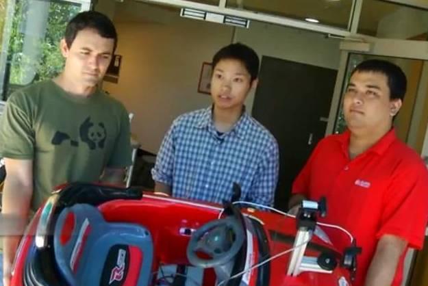 Inventan carro autómata que se controla desde un smartphone