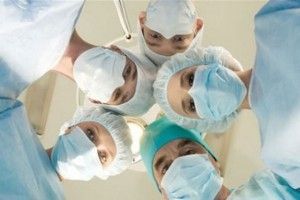 Médicos cirujanos