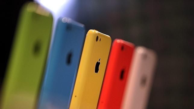 Walmart ya ofrece descuentos sobre el iPhone 5S y iPhone 5C