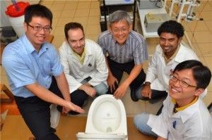 No-Mix-Vacuum-Toilet-e1340822738688