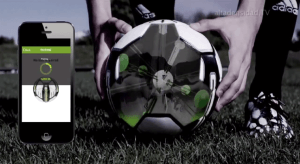 Adidas anunció su nuevo balón miCoach Smart Ball