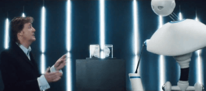 Paul McCartney baila junto a un robot en su nuevo video musical