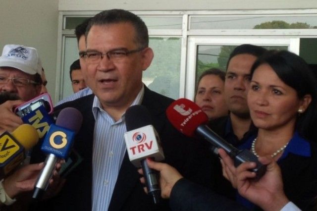 Primer vicepresidente de la Asamblea Nacional, y Presidente de la Comisión Especial que analiza la crisis universitaria, Enrique Márquez