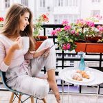 Mujer con tablet