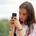 Cinco consejos de seguridad para configurar celulares para niños