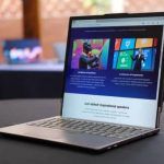 Prototipo de computadora portátil enrollable de Lenovo