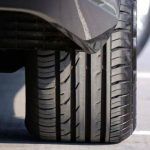5 datos clave que todos deben tener en cuenta sobre los neumáticos de un carro