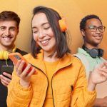 Desde ya, los jóvenes de América Latina y el Caribe pueden acceder a contenidos de gran valor para expandir su potencial profesional de una manera más entretenida gracias al nuevo podcast de MCampus Comunidad