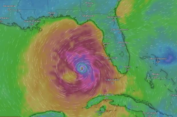Huracán Milton impacta con fuerza el Caribe rumbo a Florida