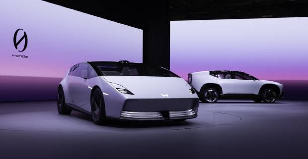 Honda ha presentado en primicia mundial dos prototipos eléctricos en el CES 2025: el Honda 0 Saloon y el Honda 0 SUV