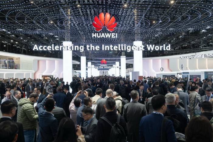 Huawei acelera la era de la inteligencia artificial en telecomunicaciones #MWC25