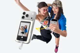 Insta360 Snap: transforma la cámara trasera de tu móvil en la máquina de selfies que siempre quisiste