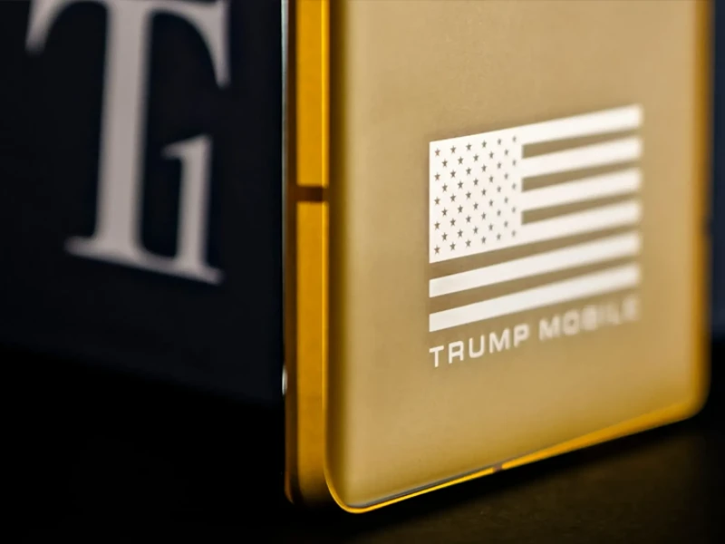 Trump Mobile bajo la lupa: desmontaje confirma que el T1 es casi idéntico a un HTC lanzado en 2024